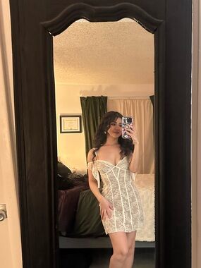 Oh Polly White Lace Chemise with Sweetheart Neckline Size 4